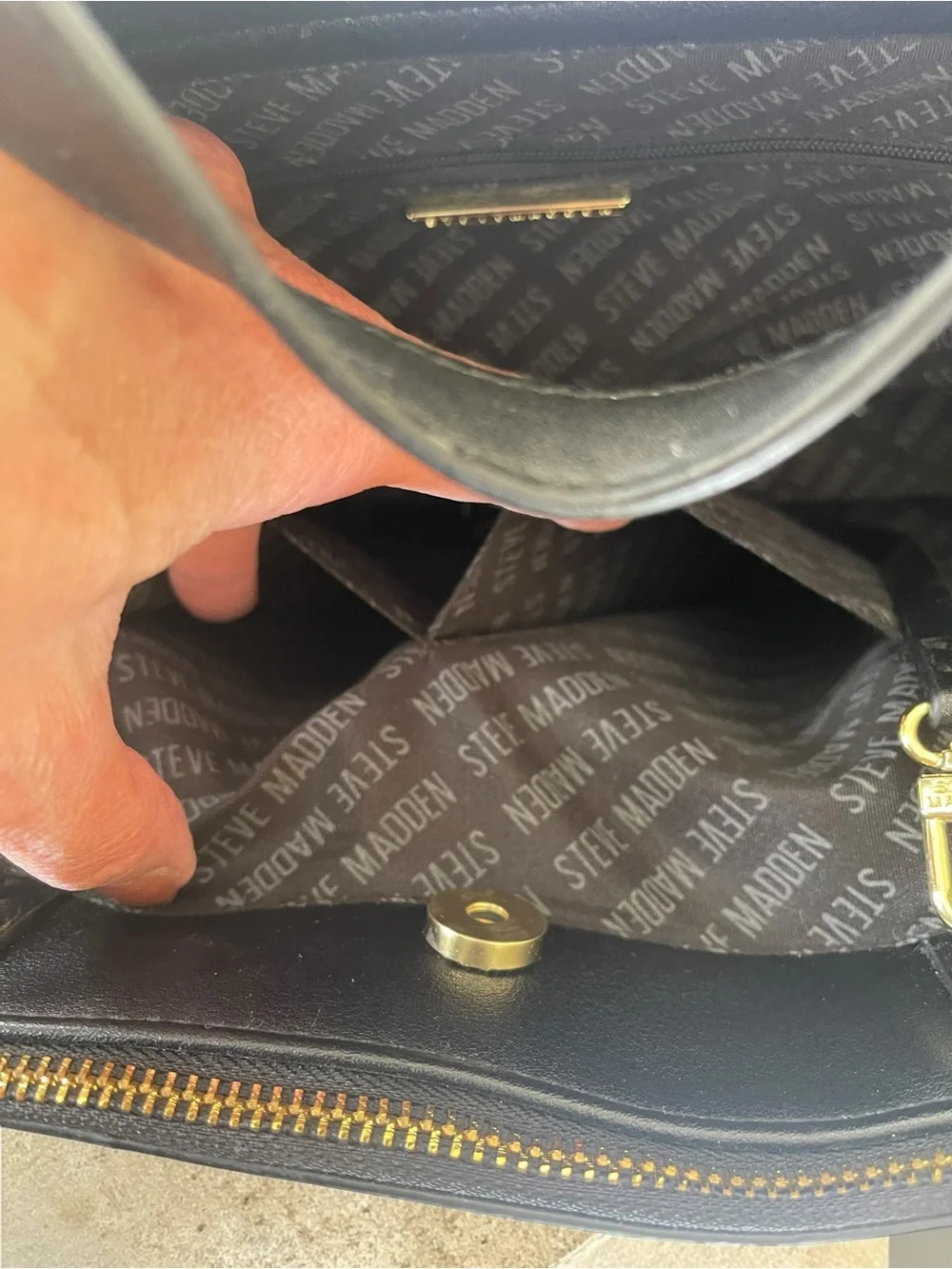 Steve Madden Black Faux Leather Expandable Tote Briefcase Laptop Bag